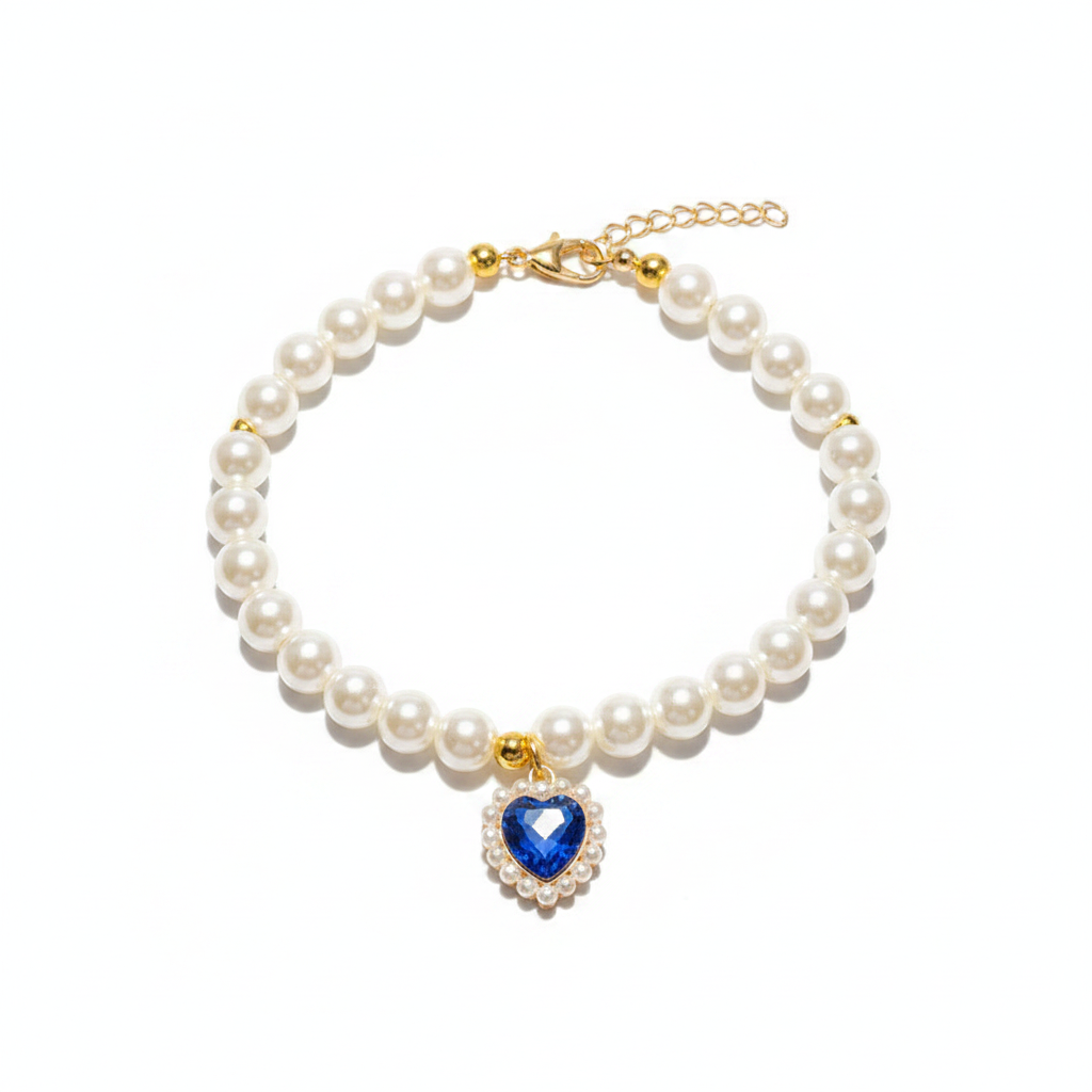 Collier MonPachaTech pour chien et chat en perles blanches avec pendentif en cristal bleu en forme de cœur