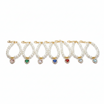 Collier MonPachaTech pour chien et chat en perles blanches avec pendentif en cristal cœur coloré style rétro