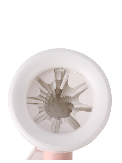 Gobelet nettoyeur de pattes MonPachaTech avec picots en silicone souple pour chien, vue intérieure